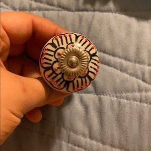 Drawer knobs